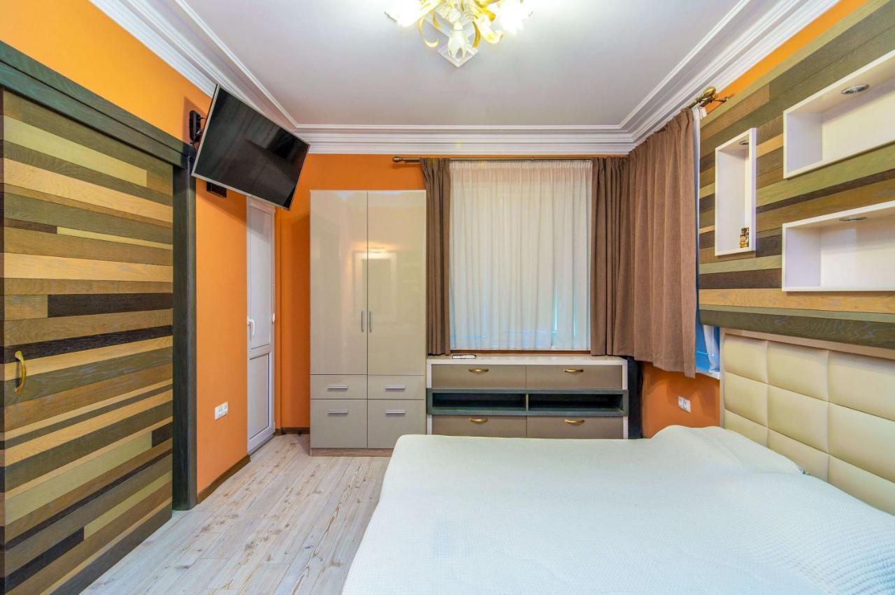 Central Shabby Chic Flat Close To Paid Parking Leilighet Varna Eksteriør bilde