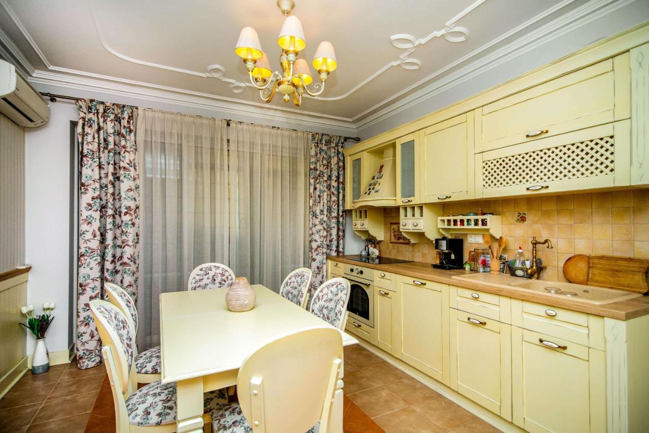 Central Shabby Chic Flat Close To Paid Parking Leilighet Varna Eksteriør bilde
